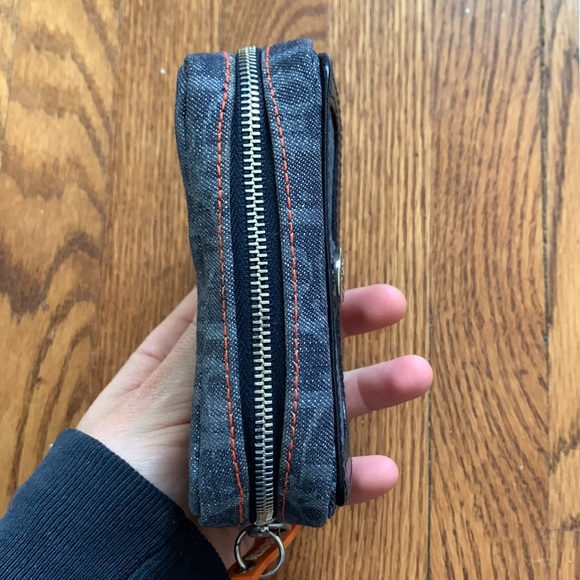 Christian Dior Flight Zip Pouch - Picture 4 of 10